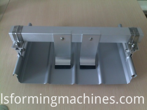 62708850 standing seam roll former